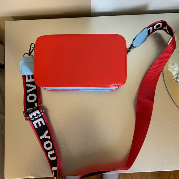 🆕 BOUTIQUE || peace bag - Picture 5 of 16